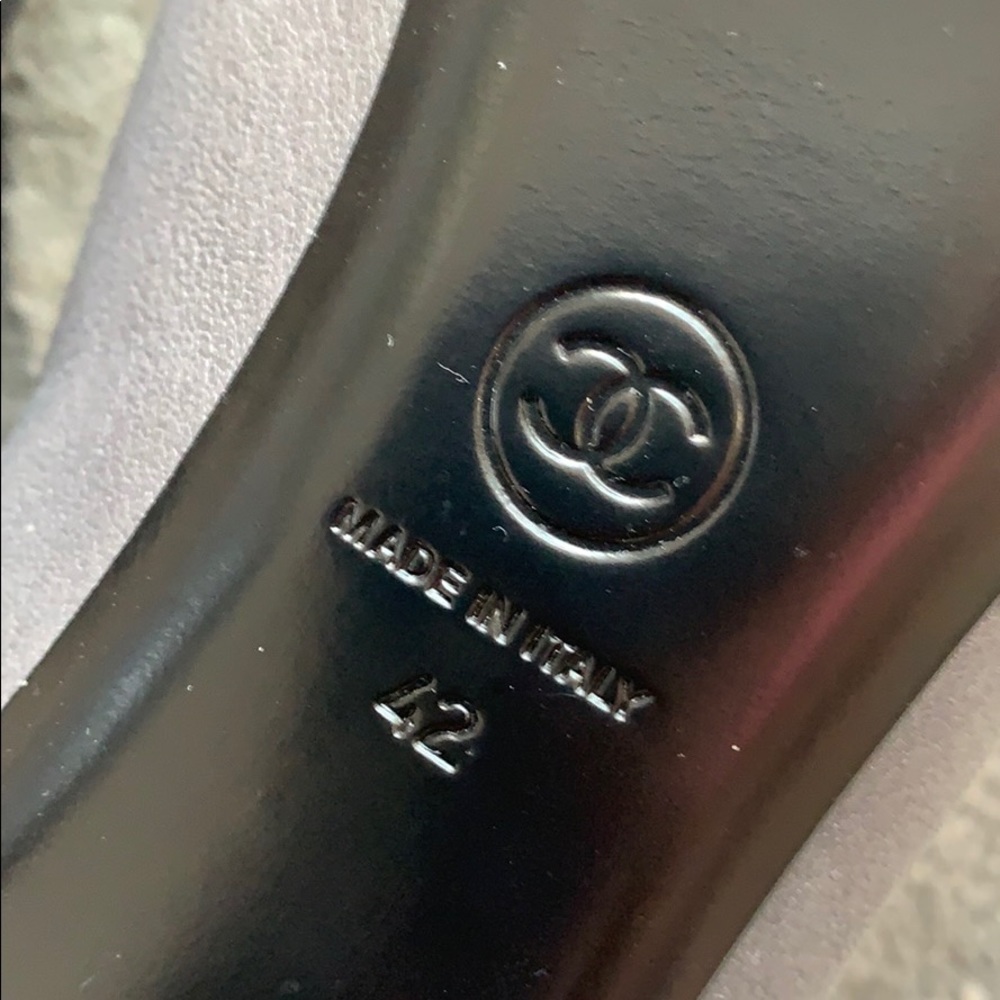 CHANEL Cap-Toe CC Ankle Boots Size 11 / IT 42 - Picture 10 of 11